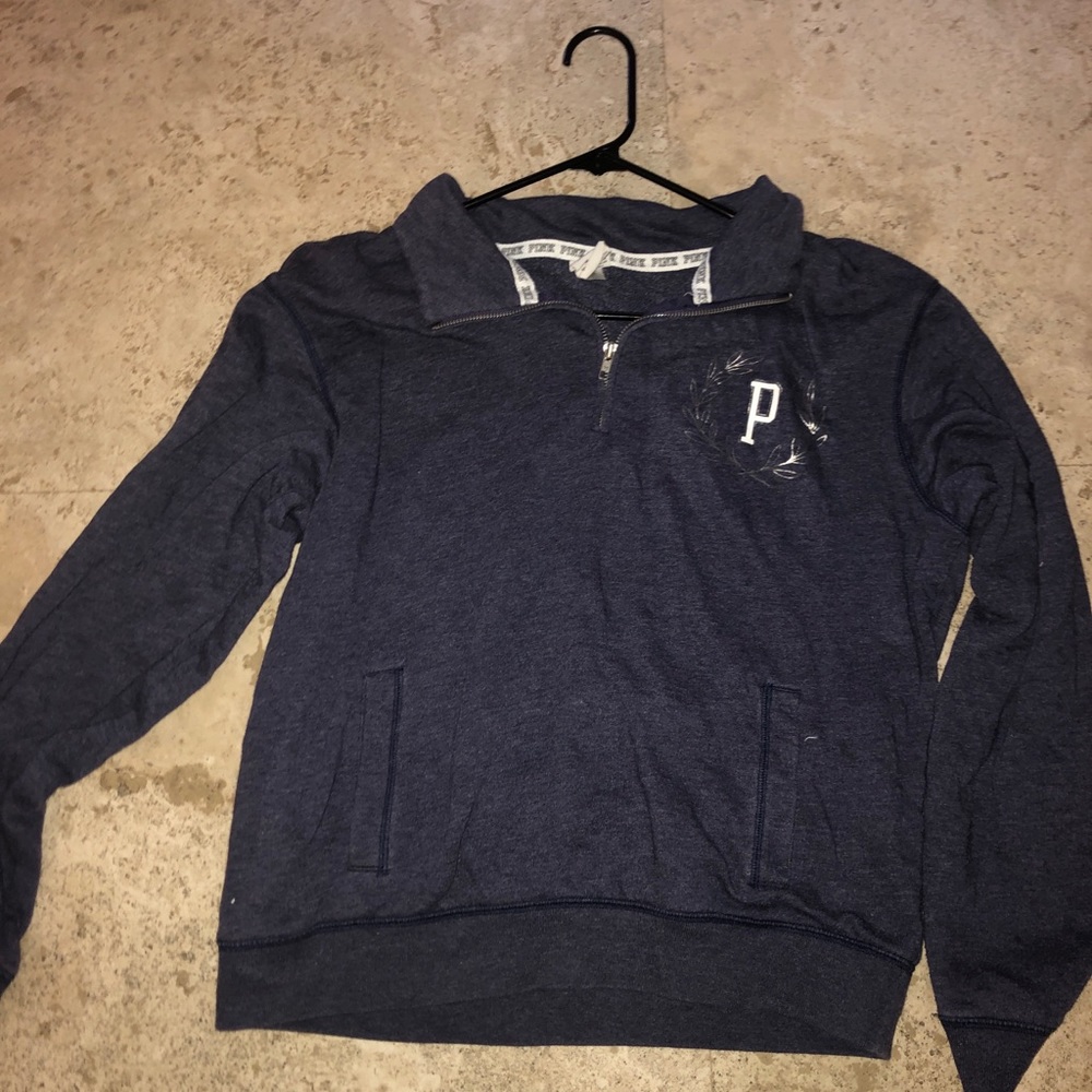 Quarter zipped sweatshirt
